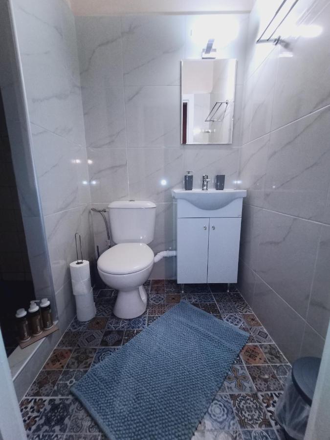 Ermou & Athinas Suites In Monastiraki أثينا المظهر الخارجي الصورة
