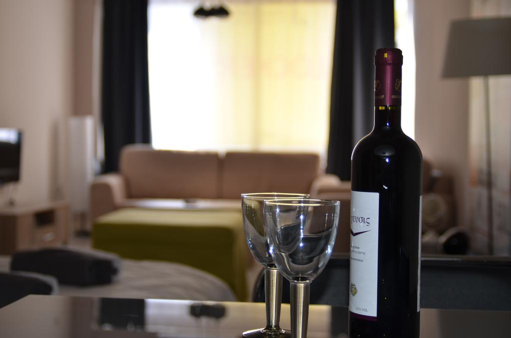 Ermou & Athinas Suites In Monastiraki أثينا المظهر الخارجي الصورة